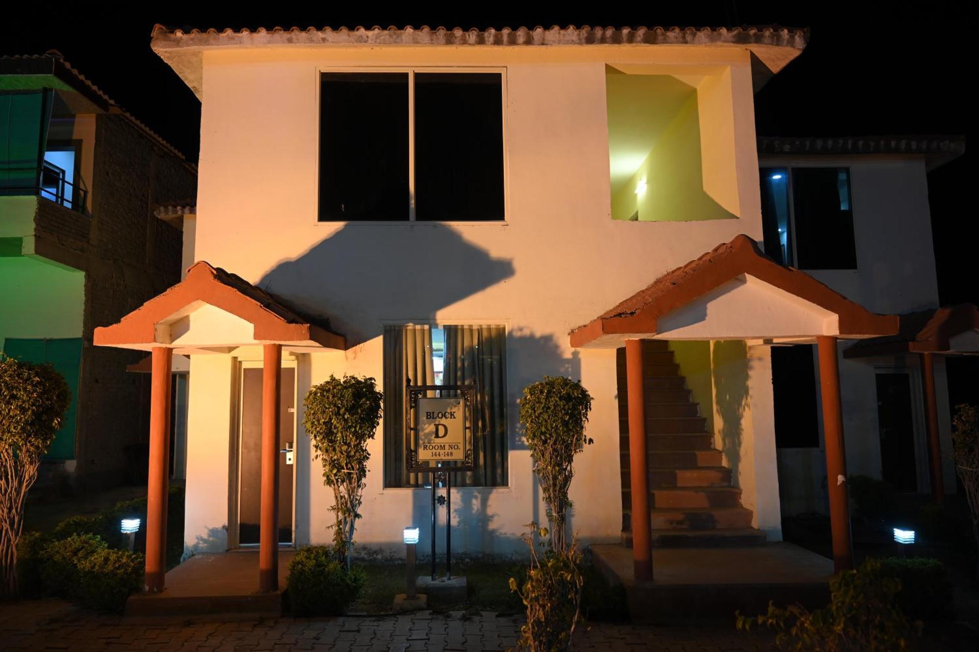 Orchha Club And Resort - Ocr Exterior photo