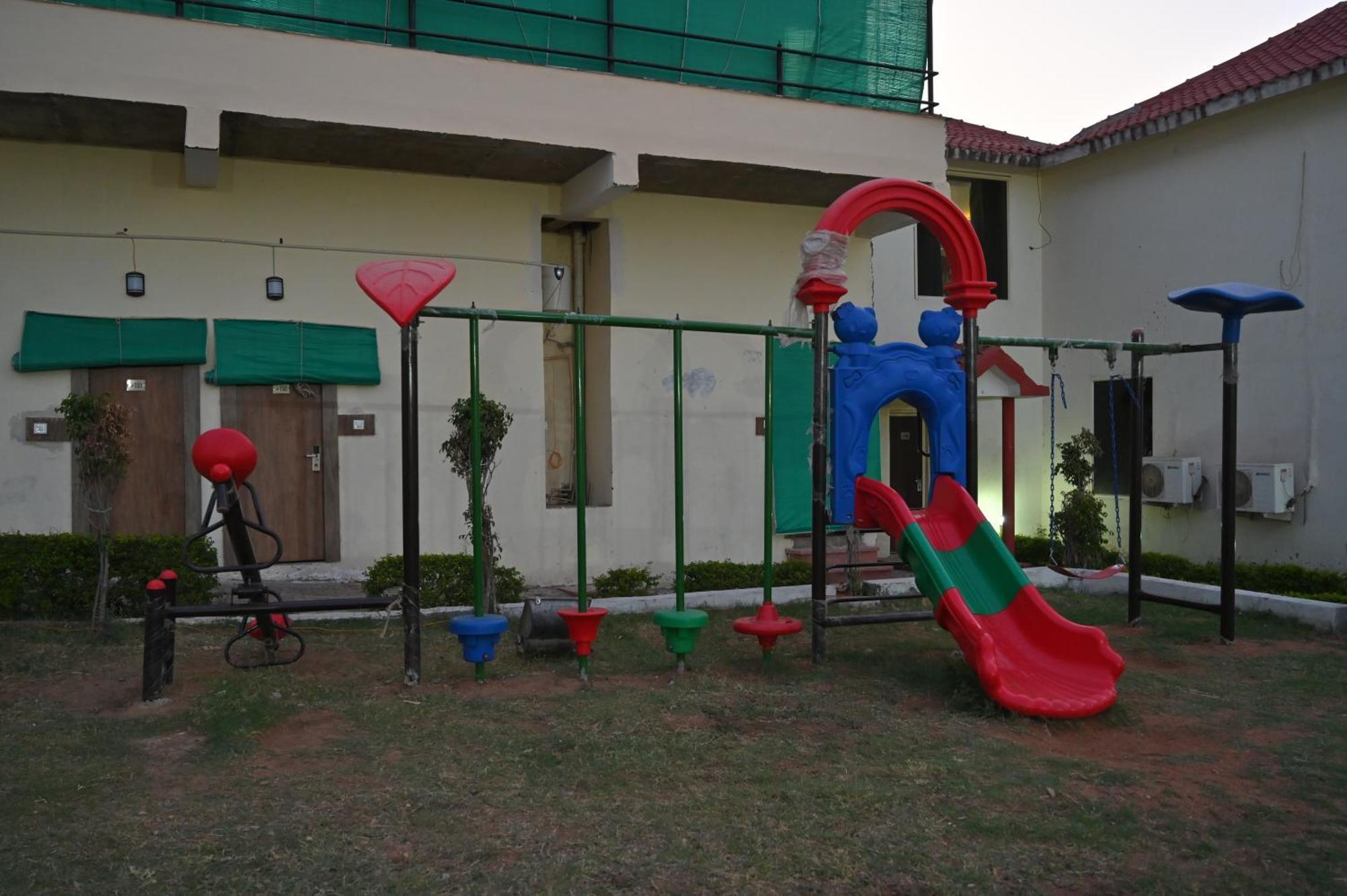 Orchha Club And Resort - Ocr Exterior photo